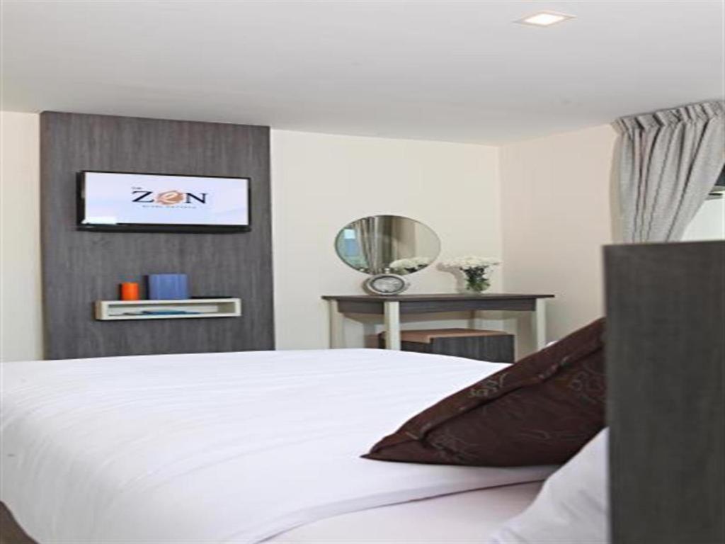 The Zen Hotel Pattaya Buitenkant foto