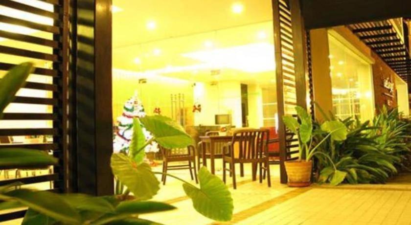 The Zen Hotel Pattaya Buitenkant foto