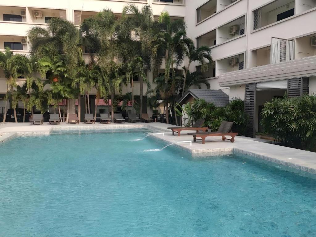 The Zen Hotel Pattaya Buitenkant foto